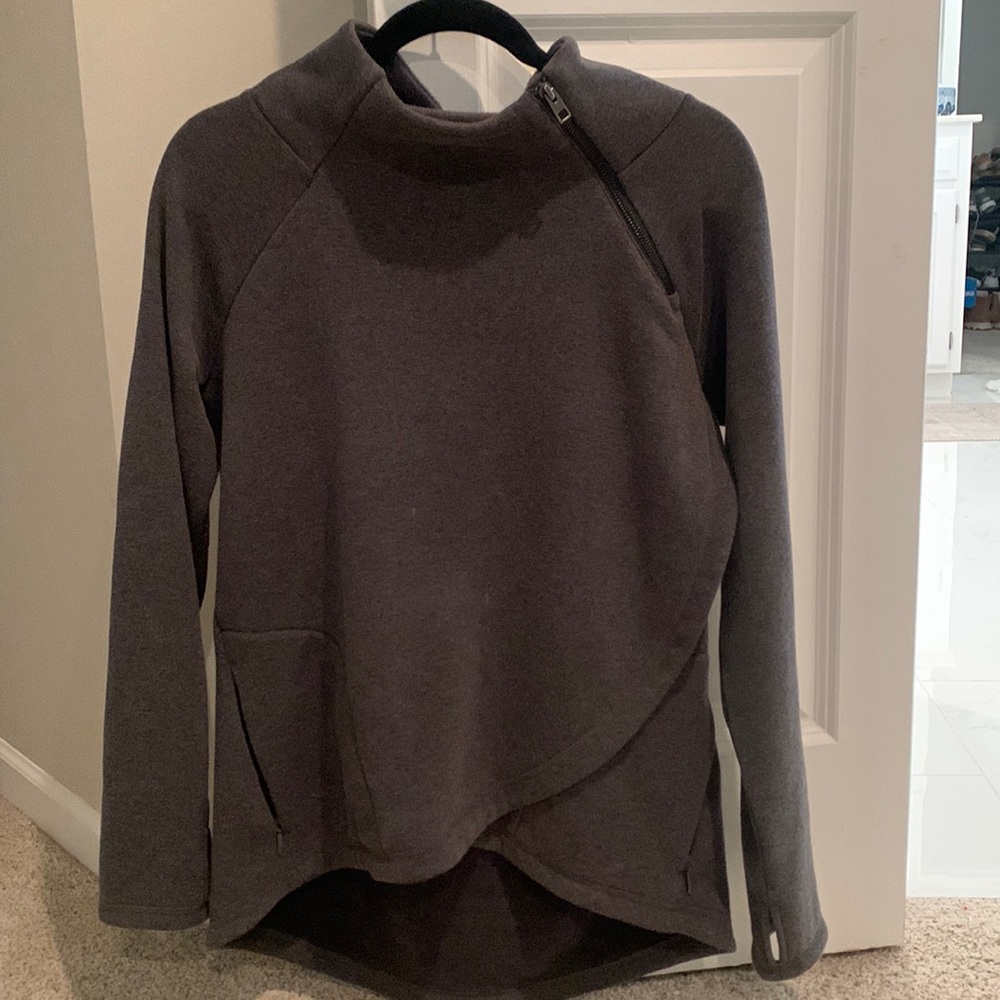Athleta Cozy Karma sweatshirt